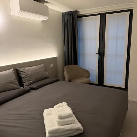 Luxury House In Pietrasanta 130 Mq Apartment